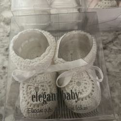 Crochet Baby Girl Shoes