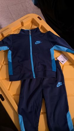 Nike Toddler Outfit Size 18mos