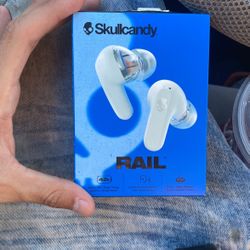 Skullcandy Rail Bluetooth Earbuds 