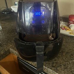 Moving Deal Great Deal Good Condition Interek Air Fryer 