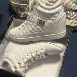 G By Guess White Heel Shoes 