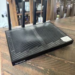Netgear Nighthawk X8 Tri-Band WiFi Router