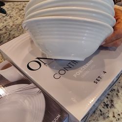 Oneida Continuum Pattern dishes 