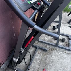 Cadence G 5.9i Cadence Folding Treadmill, Easy Assembly with Bluetooth 