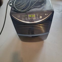 Dehumidifier 