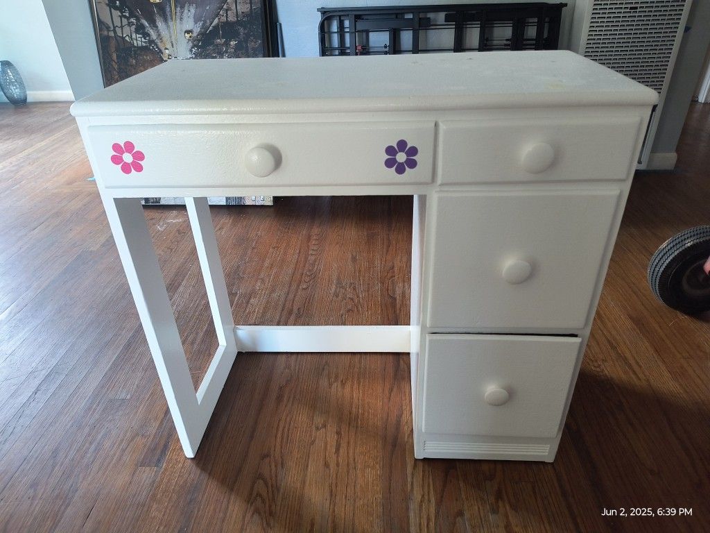 Kids Desk