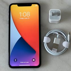 iPhone XS Max  , Unlocked   for all Company Carrier ,  Excellent Condition  Like New