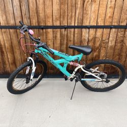 24” Girls Mountain Bike