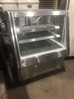 3 feet deli case cooler