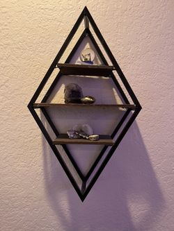 Black Metal And Wood Diamond Shelves 