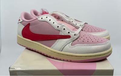 Nike Travis Scott tropical pink