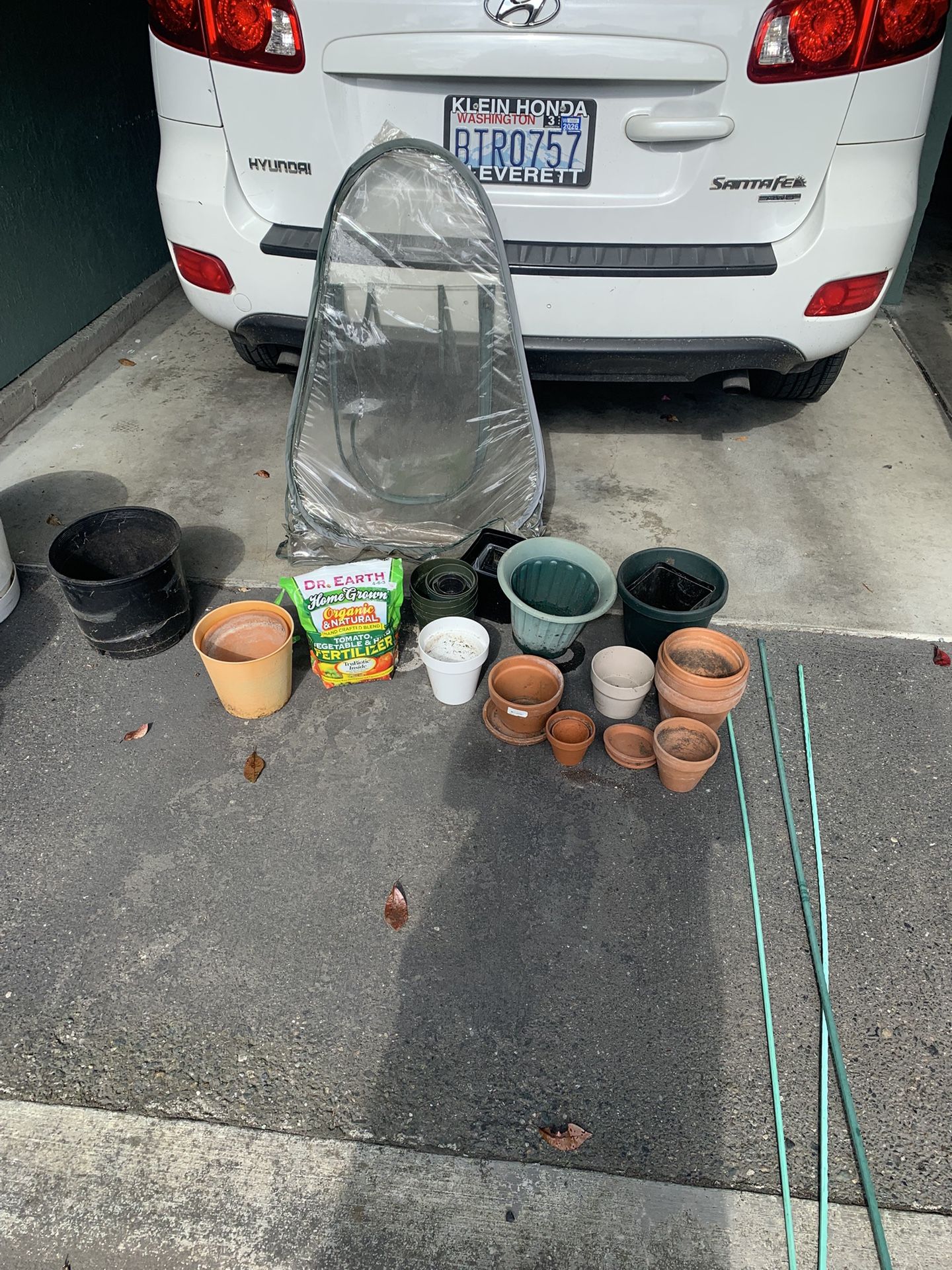 Garden Pots Accessories