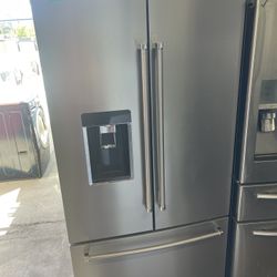 Kitchenaide French Door Fridge 