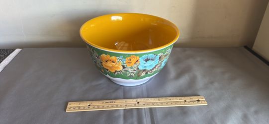 Pioneer woman melamine bowl