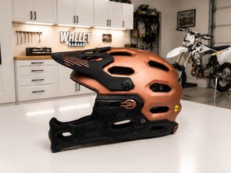 Bell  Super 3R  Mountain Bike Helmet SMALL
