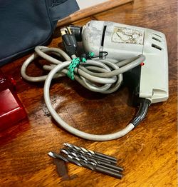 Fully Functional Daily User: Vintage B&D Black & Decker 3/8" Drill No. 7100 Works, PLUS 3 PRONG EXTENSION CORD & COLLECTION OF DRILL BITS & CARRY CASE
