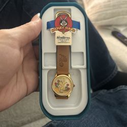 Vintage Looney Tunes Wrist Watch