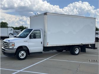 2022 Ford E450 Cutaway Van
