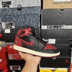 2016 Jordan Bred/Banned 1s size 9 USED
