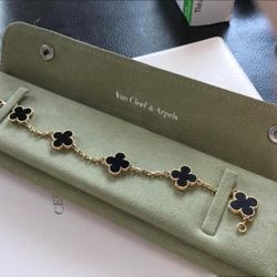 Van Cleef & Arpels Bracelet