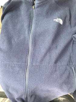North face sweater