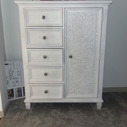 Beautiful White Dresser 