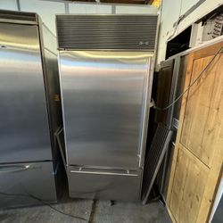 SubZero 36” Built In