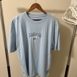 3 Hollister T-shirts