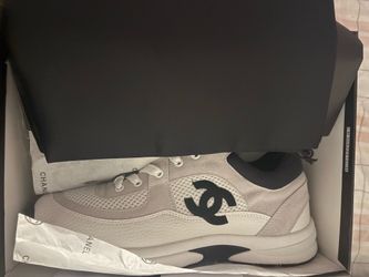 Chanel runners
