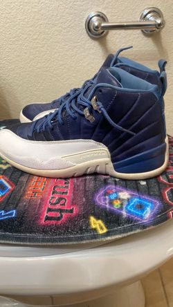 Jordan 12  size 9