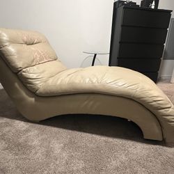 Leather Lounge Chair