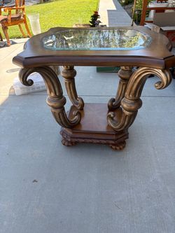 End table