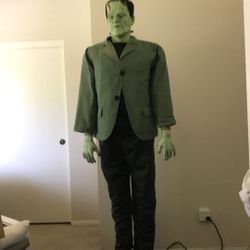Frankenstein - Spirit of Halloween 2011 - Needs TLC
