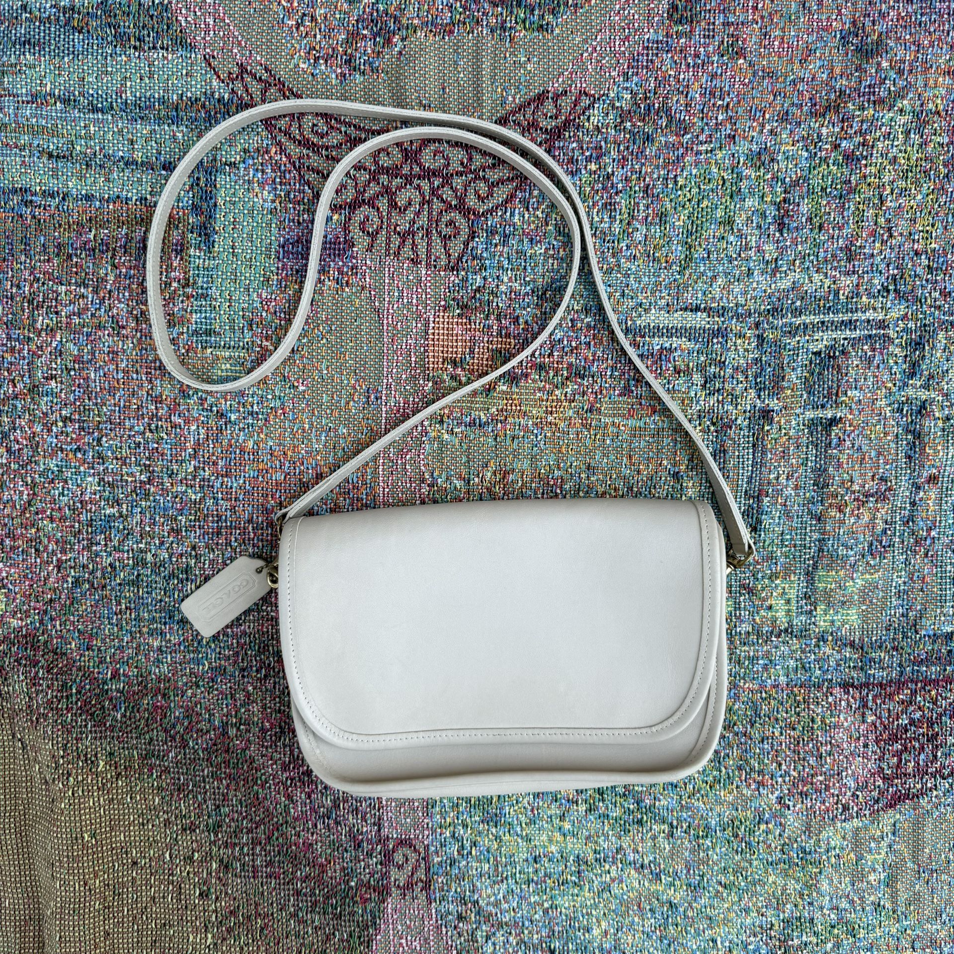 VINTAGE COACH Ritchie Crossbody Bag model number 9937