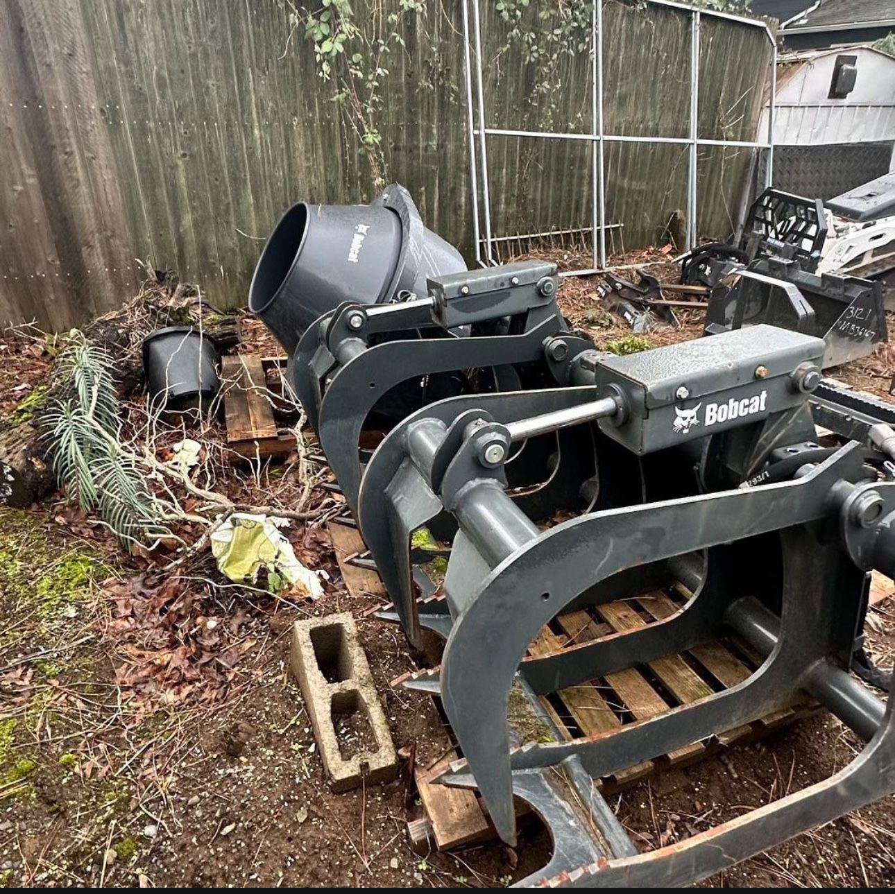 Bobcat T595 Attachment | Root Grappler 