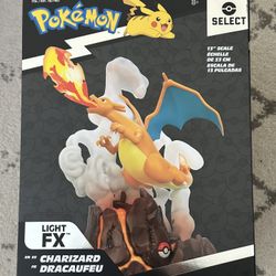 Charizard 13 Inch Collector Statue