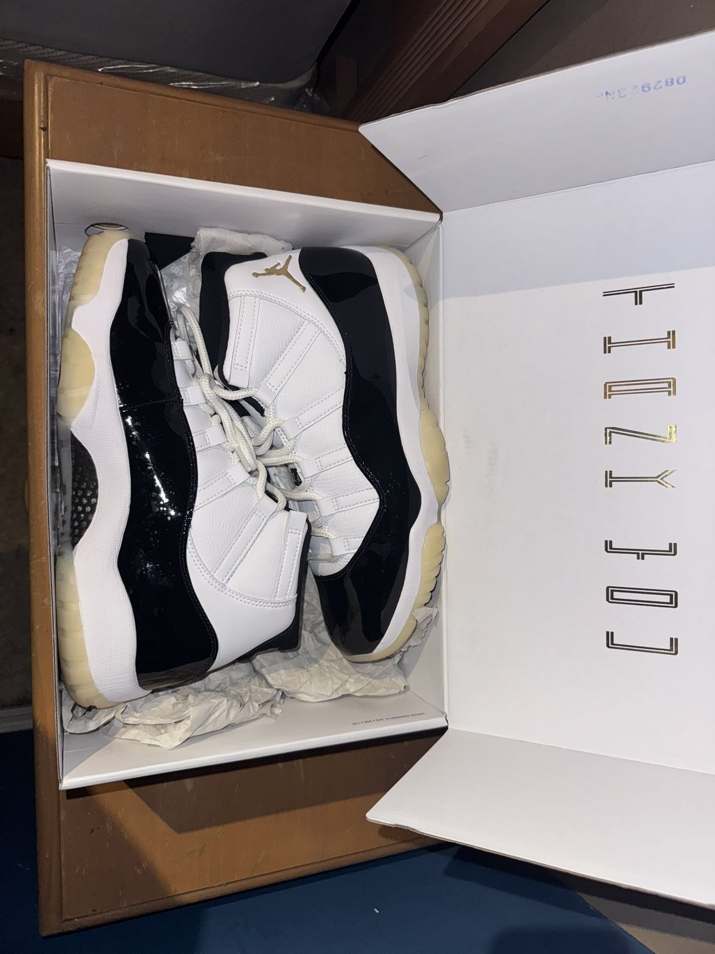 Air Jordan 11 Retro Gratitude