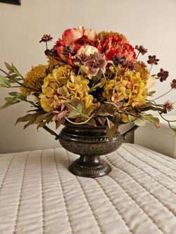Base metal / flores