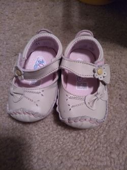 Baby Girl  9-12 Month Shoes