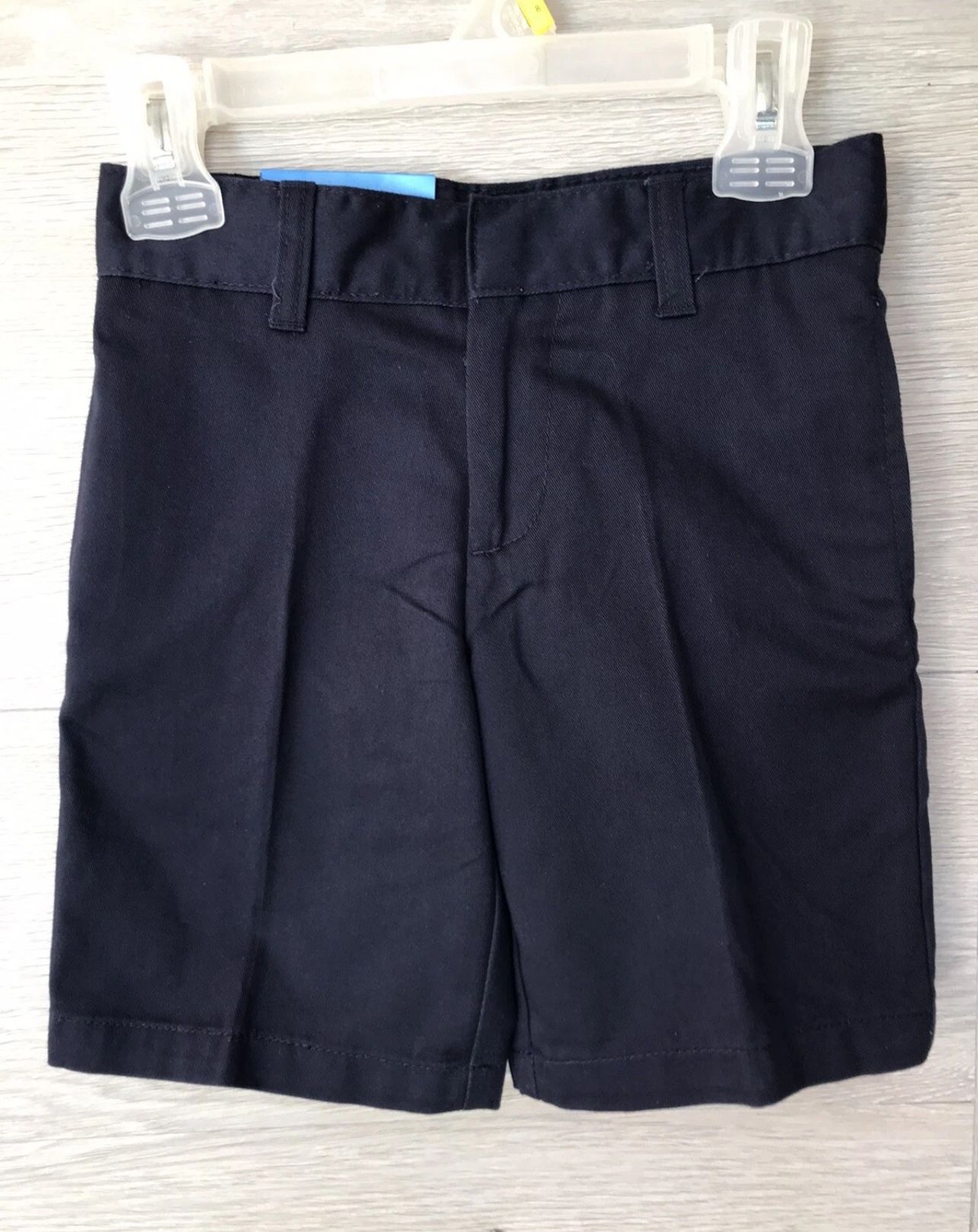 NWT! French Toast Boy’s 4 Years Old 60% Cotton Navy Flat FRT Short Wrinkle Resistance