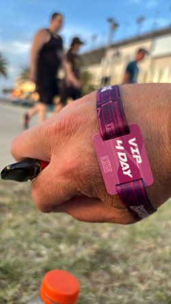 Rockville Vip, Weekend Pass