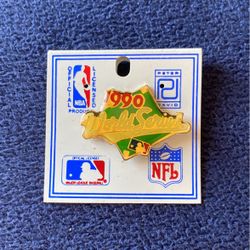1990 World Series Pin