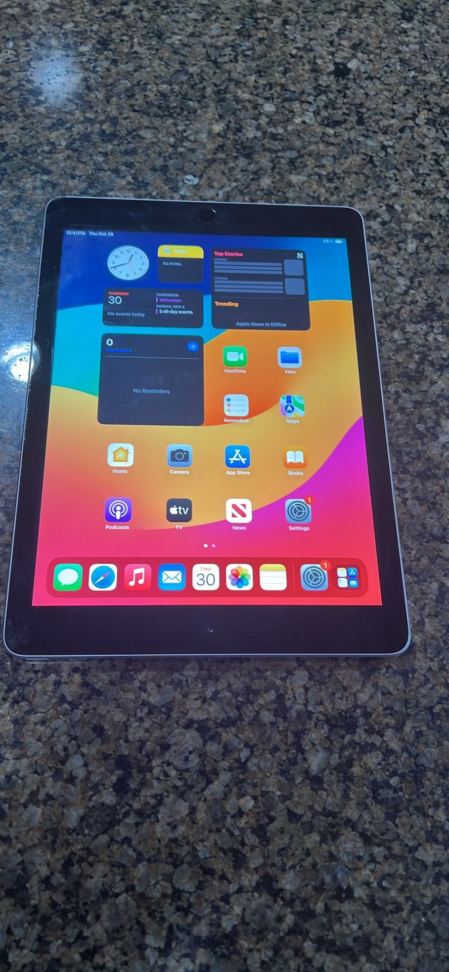 Apple iPad 7 Th Gen 128 Gb WiFi Like New