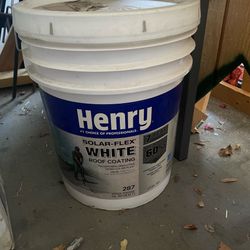 Henry  WHITE ROOF COATING