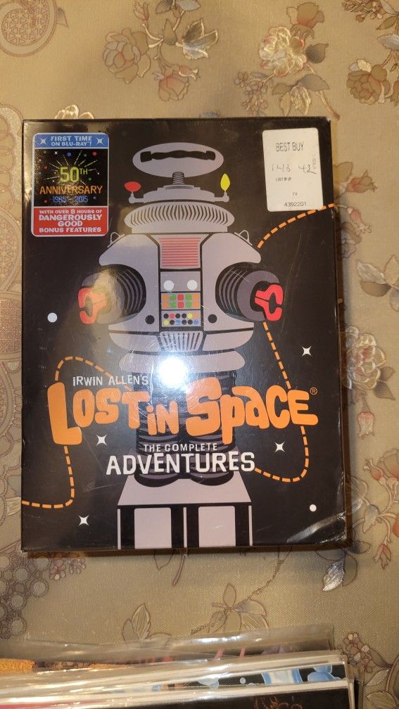 LOST IN SPACE: THE COMPLETE ADVENTURES BLU-RAY SET All 83 Episodes Classic Scifi