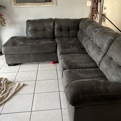 Gray leather sofas 