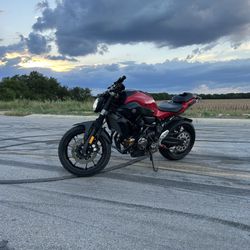 2015 Yamaha fz07