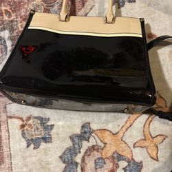 Women Look Good  Set 