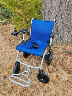 Lightweight Folding Electric Power Wheelchair (Needs New 24V Battery / Parts)