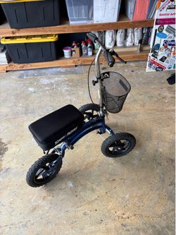 Knee scooter